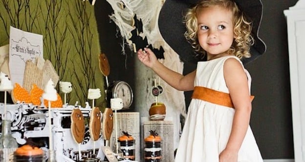 haunted halloween party for kids. Witches, mummies. Vintage hutch. Kara's Party Ideas Anders Ruff. Ideas, halloween party