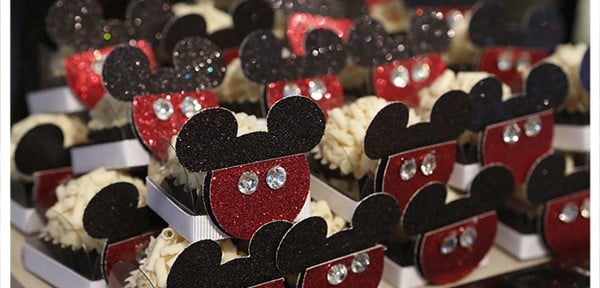 Vintage Mickey and Minnie Mouse Party via Kara's Party Ideas | Kara'sPartyIdeas.com #vintage #mickey #and #minnie #mouse #party (18)
