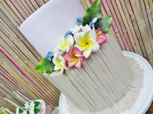 #hawaiian #party #planning #ideas #supplies #cake #decorations #boy #girl (22)