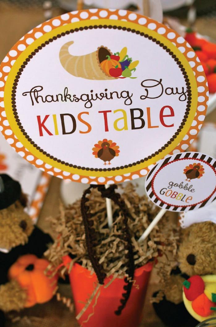 Kara's Party Ideas Thanksgiving Kids Table with FREE PRINTABLES | Kara ...