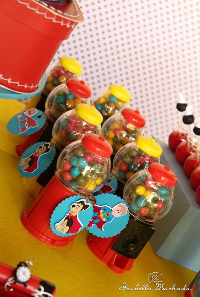 Kara's Party Ideas Superhero Party Planning Ideas Supplies Idea Cake ...