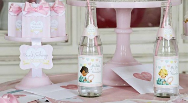 Sweet Love Valentine's Day Party with Lots of Really Cute Ideas via Kara's Party Ideas KarasPartyIdeas.com #valentinesdayparty #vday #love #partydecor #partyideas (1)
