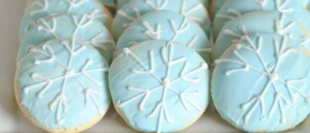 Frozen themed birthday party with Such Cute Ideas via Kara's Party Ideas KarasPartyIdeas.com #frozen #frozenparty #partyideas #partydecor (1)