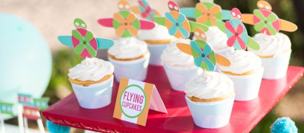 Little Pilot + Plane themed birthday party with such cute ideas via Kara's Party Ideas | Cake, decor, cupcakes, games and more! KarasPartyIdeas.com #pilotparty #planeparty #airplaneparty #partyideas #partydecor #partyplanning #partystyling #eventstyling (1)