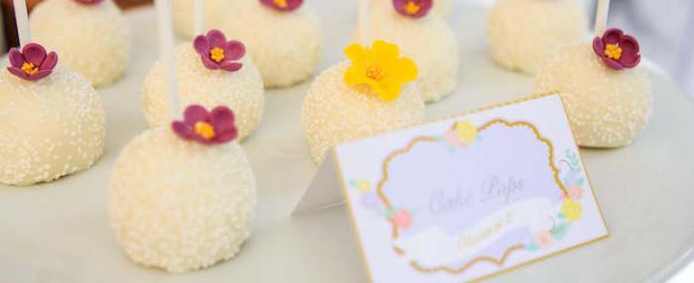 Tangled themed birthday party with So Many Cute Ideas via Kara's Party Ideas | Cake, decor, cupcakes, games and more! KarasPartyIdeas.com #tangled #tangledparty #partyplanning #partyideas #partydecor (1)