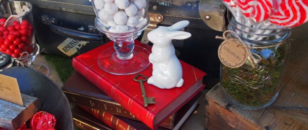 Vintage Alice in Wonderland Soiree with So Many Fabulous Ideas via Kara's Party Ideas! Full of decorating tips, cakes, cupcakes, recipes, favors, printables, games, and MORE! KaraspartyIdeas.com #aliceinwonderland #vintagealiceinwonderland #soiree #partydecor #partyideas #partydesign (1)