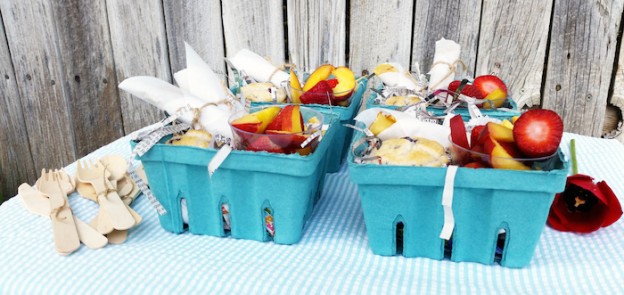 SUCH A CUTE Brunch in a Box Idea via Kara's Party Ideas | Cake, decor, recipes, favors, games, and MORE! KarasPartyIdeas.com #brunchparty #brunch #berrybaskets #partydecor #brunchrecipes #partyideas #partystyling #eventplanning (1)