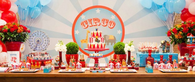 Circus themed birthday party via Kara's Party Ideas KarasPartyyIdeas.com #circusparty #bigtocircus #circuspartyideas (2)