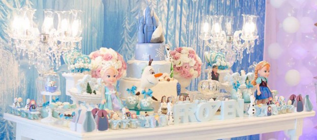 Frozen themed birthday party via Kara's Party Ideas KarasPartyIdeas.com Desserts, cakes, printables, invitation, favors, and more! #karaspartyideas #frozen #disneysfrozen (1)