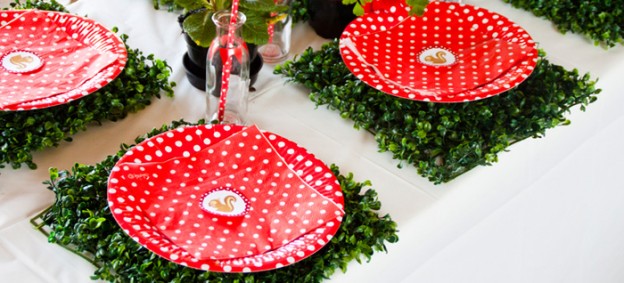 Woodland themed birthday party via Kara's Party Ideas KarasPartyIdeas.com Desserts, decor, supplies, food, tutorials, and more! #woodland #woodlandparty #woodlandanimal #woodlandcreature #woodlandpartyideas (1)