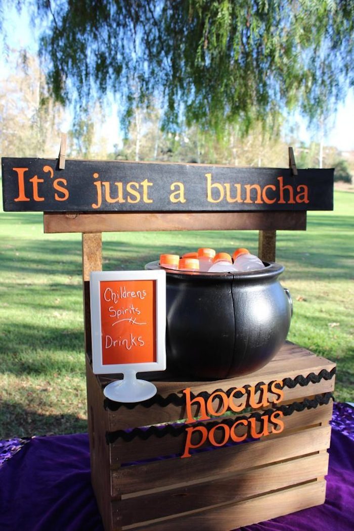 Kara's Party Ideas Hocus Pocus Halloween Party | Kara's Party Ideas