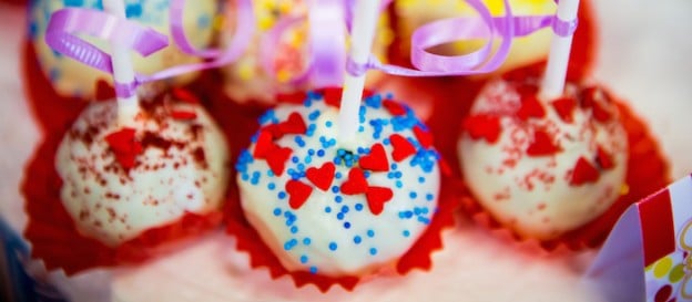 Carnival Birthday Party via Kara's Party Ideas KarasPartyIdeas.com Cake, supplies, decor, banners, food, and more! #carnivalparty #carnivalbirthdayparty #carnival #carnivalcake (1)