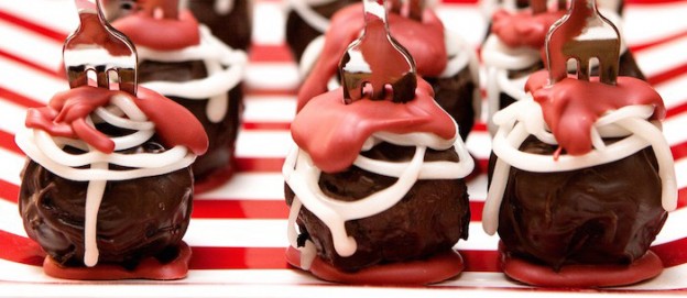 Chef Themed Italian Bistro Birthday Party via Kara's Party Ideas KarasPartyIdeas.com The Place for ALL THINGS PARTY! #chefparty #italianbistro #italianbistroparty #dachshundparty #chefpartyideas (1)