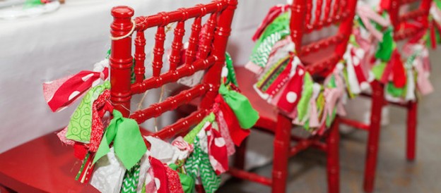 Christmas Elf Painting Party via Kara's Party Ideas KarasPartyIdeas.com Desserts, favors, supplies, banners, and more! #christmasparty ##christmaspartyideas #elfparty #paintingparty #christmaselfparty (2)