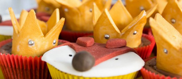 Little Prince Arthur 1st birthday party via Kara's Party Ideas KarasPartyIdeas.com The Place for All Things Party! Cake, printables, banners, supplies, and more! #princeparty #littleprince #princearthur #princearthurparty (1)