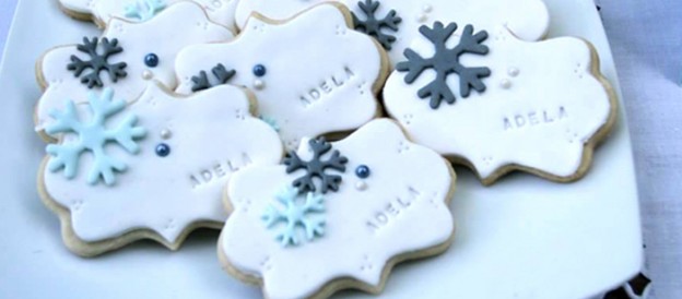 Frozen Winter Wonderland Birthday Party via Kara's Party Ideas KarasPartyIdeas.com #frozen #frozenparty #frozenpartyideas (1)