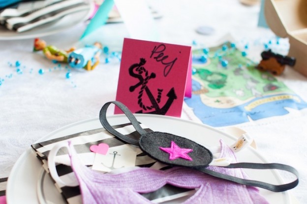 Modern Neverland Birthday Party via Kara' s Party Ideas .com #Neverland #PeterPan #ModernNeverland #PartyIdeas #PirateAndPixieParty (31)