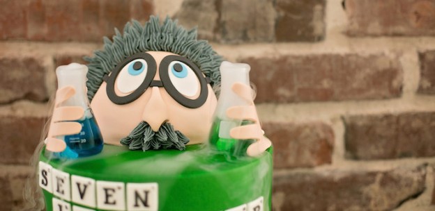 Mad Scientist themed birthday party via Kara's Party | Ideas KarasPartyIdeas.com #madscientist (1)