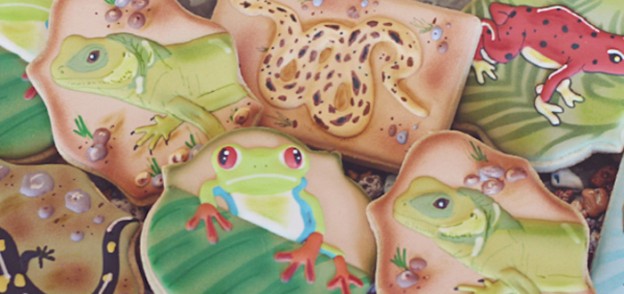 Reptiles & Amphibians themed birthday party via Kara's Party Ideas KarasPartyIdeas.com Party supplies, cake, favors, desserts, banners and more! #reptiles&amphibiansparty (2)