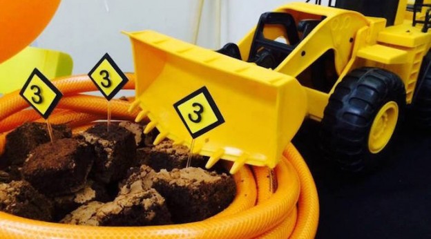 Construction themed birthday party via Kara's Party Ideas | KarasPartyIdeas.com (2)