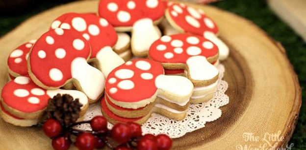 Little Red Riding Hood Birthday Party via Kara's Party Ideas | KarasPartyIdeas.com #littleredridinghoodparty (1)