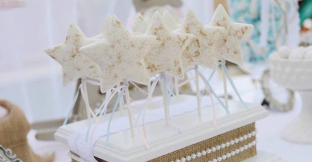 Twinkle Twinkle Little Star themed baby shower via Kara's Party Ideas KarasPartyIdeas.com (1)