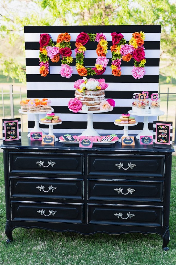 Kara's Party Ideas Colorful Mother's Day Party With FREE PRINTABLES ...