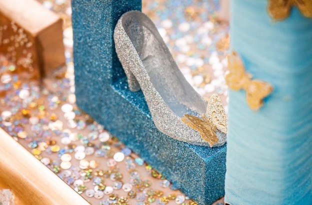 Kara's Party Ideas Magical Cinderella Birthday Party | Kara's Party Ideas