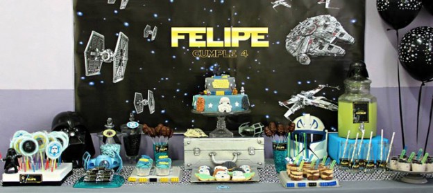 Lego Star Wars Party via Kara's Party Ideas | KarasPartyIdeas.com (2)