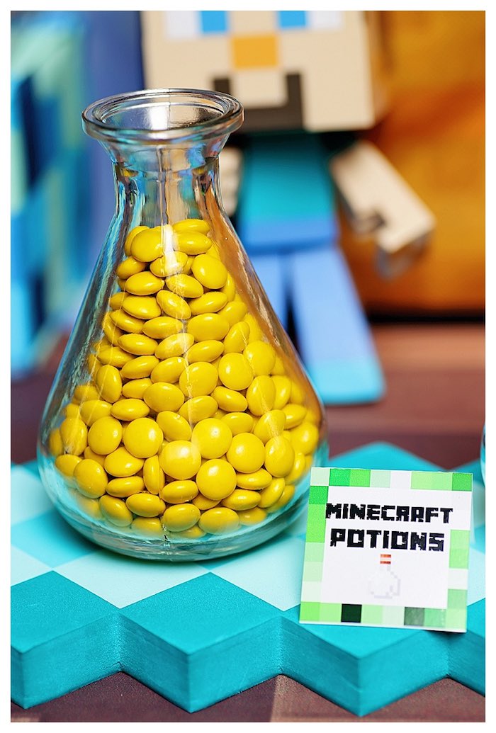 Kara's Party Ideas Pixel Minecraft Party | Kara's Party Ideas