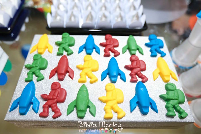 Kara's Party Ideas Space + Solar System Birthday Party | Kara's Party Ideas