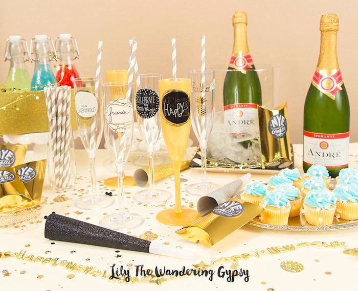 Kara's Party Ideas Black and Gold New Years Eve Party | Kara's Party Ideas