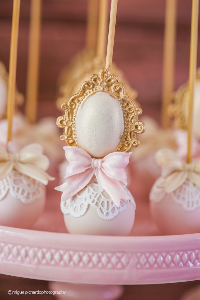 Kara's Party Ideas Pink + Gold 1st Birthday Party | Kara's Party Ideas