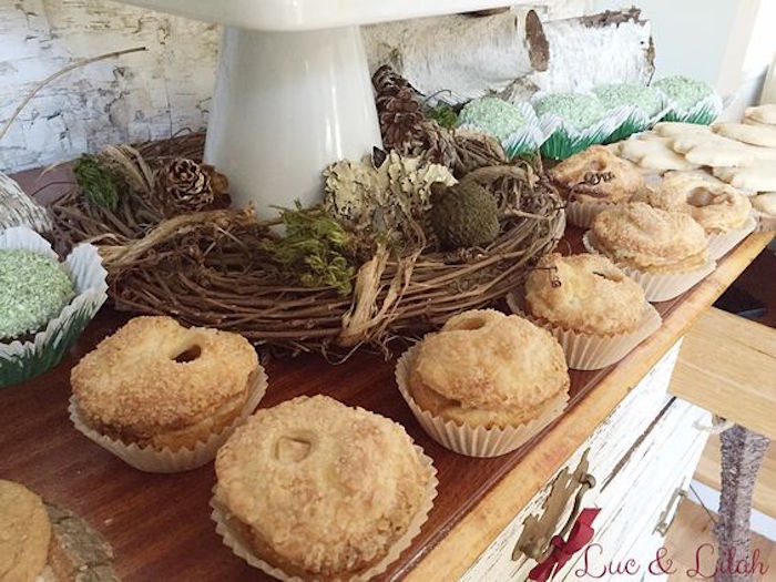 Mini Poisoned Apple Pies from a Snow White Enchanted Forest Birthday Party via Kara's Party Ideas KarasPartyIdeas.com (8)