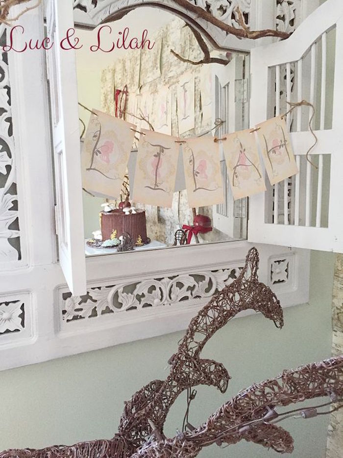 Banner + Decor from a Snow White Enchanted Forest Birthday Party via Kara's Party Ideas KarasPartyIdeas.com (26)