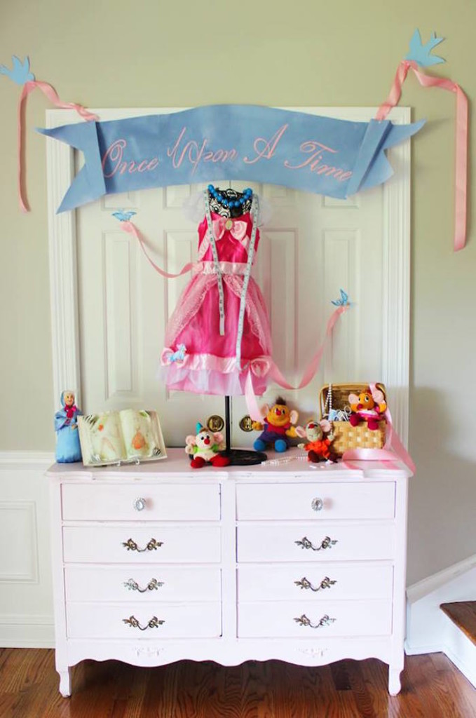 Kara's Party Ideas Princess Pink Cinderella Birthday Party | Kara's ...