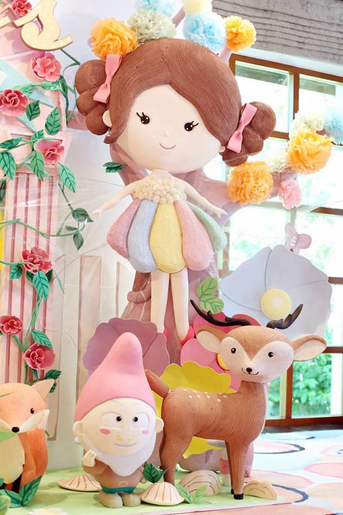 Party backdrop + props from a Fairy Garden Birthday Party on KarasPartyIdeas.com! Don't miss it! (10)
