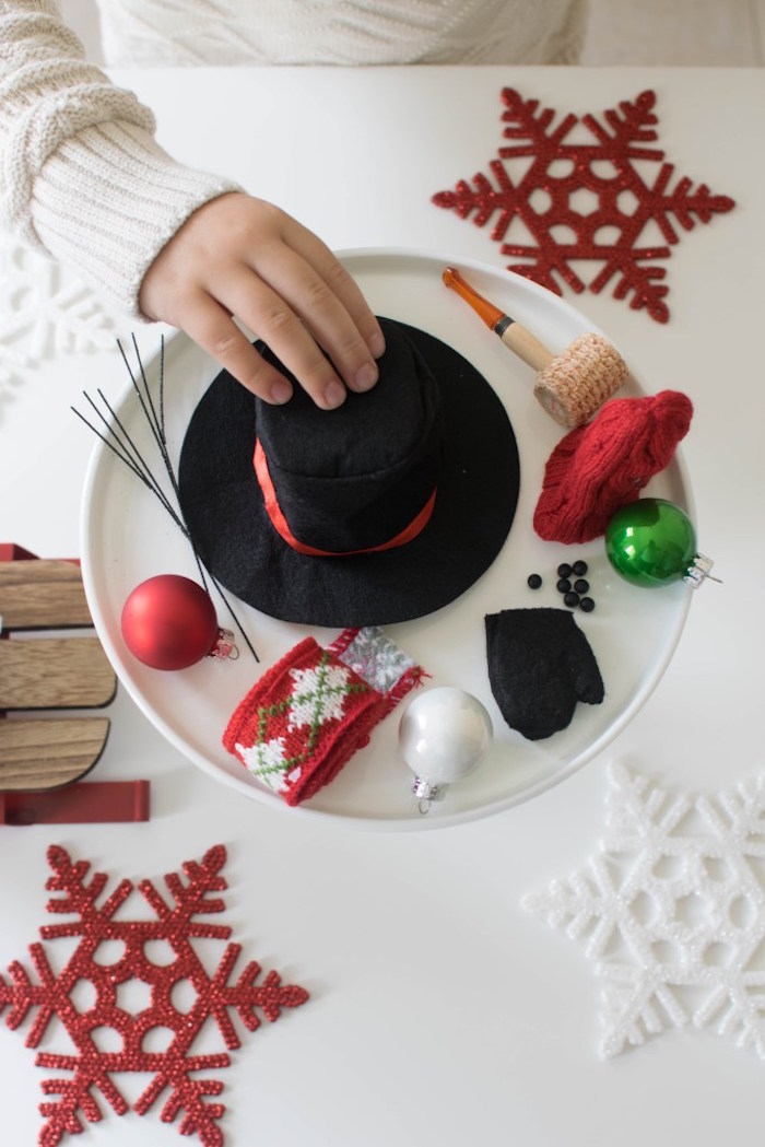 Snow Man craft from a Let it Snow Holiday Party on Kara's Party Ideas | KarasPartyIdeas.com (20)