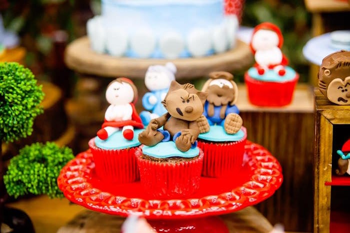 Little Red Riding Hood cupcakes from a Little Red Riding Hood Birthday Party on Kara's Party Ideas | KarasPartyIdeas.com (6)