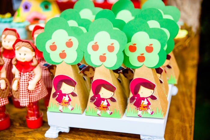Little Red Riding Hood favor cone boxes from a Little Red Riding Hood Birthday Party on Kara's Party Ideas | KarasPartyIdeas.com (12)