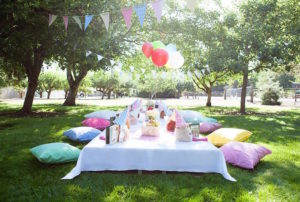 Kara's Party Ideas Sunny Teddy Bear Picnic Birthday Party | Kara's ...
