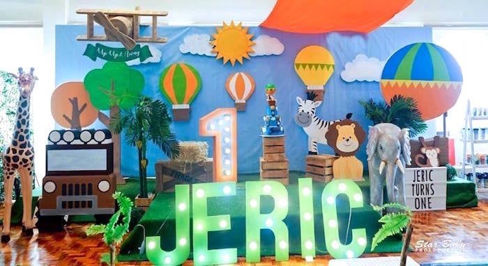 Hot Air Balloon Backdrop from a Hot Air Balloon Safari Birthday Party on Kara's Party Ideas | KarasPartyIdeas.com (10)