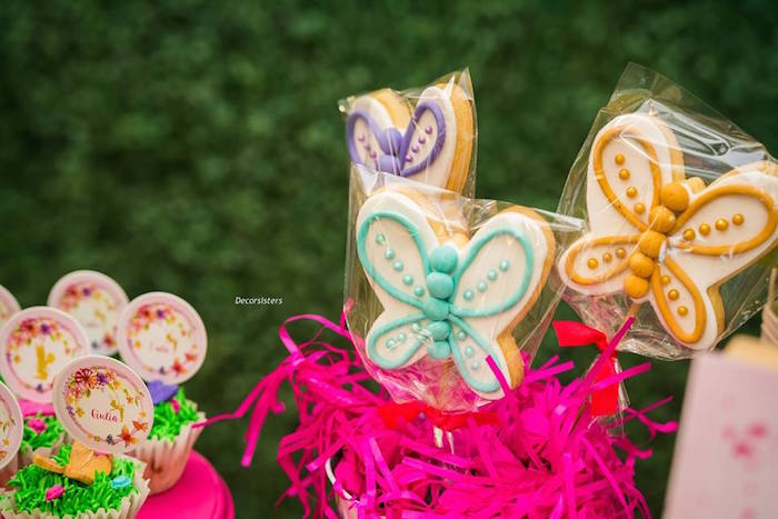 Butterfly Cookie Pops from an Enchanted Garden Birthday Party on Kara's Party Ideas | KarasPartyIeas.com (21)