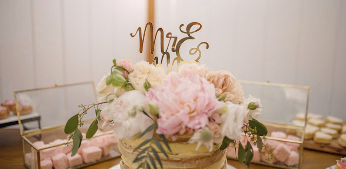 Minimal & Elegant Oceanside Wedding on Kara's Party Ideas | KarasPartyIdeas.com (3)