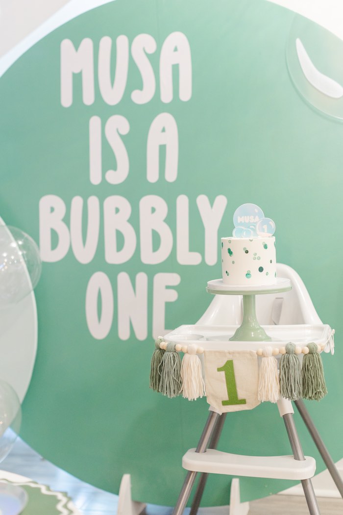 Kara's Party Ideas A Bubbly One 1st Birthday Bubbles Party | Kara's ...