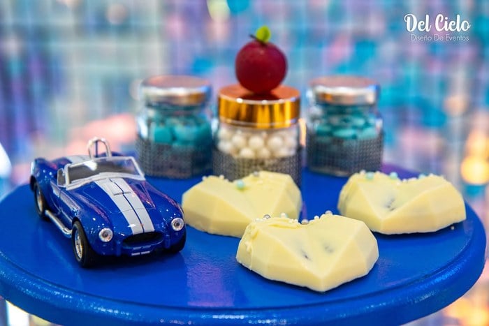 Blue vintage car desserts with pearl and shimmer details