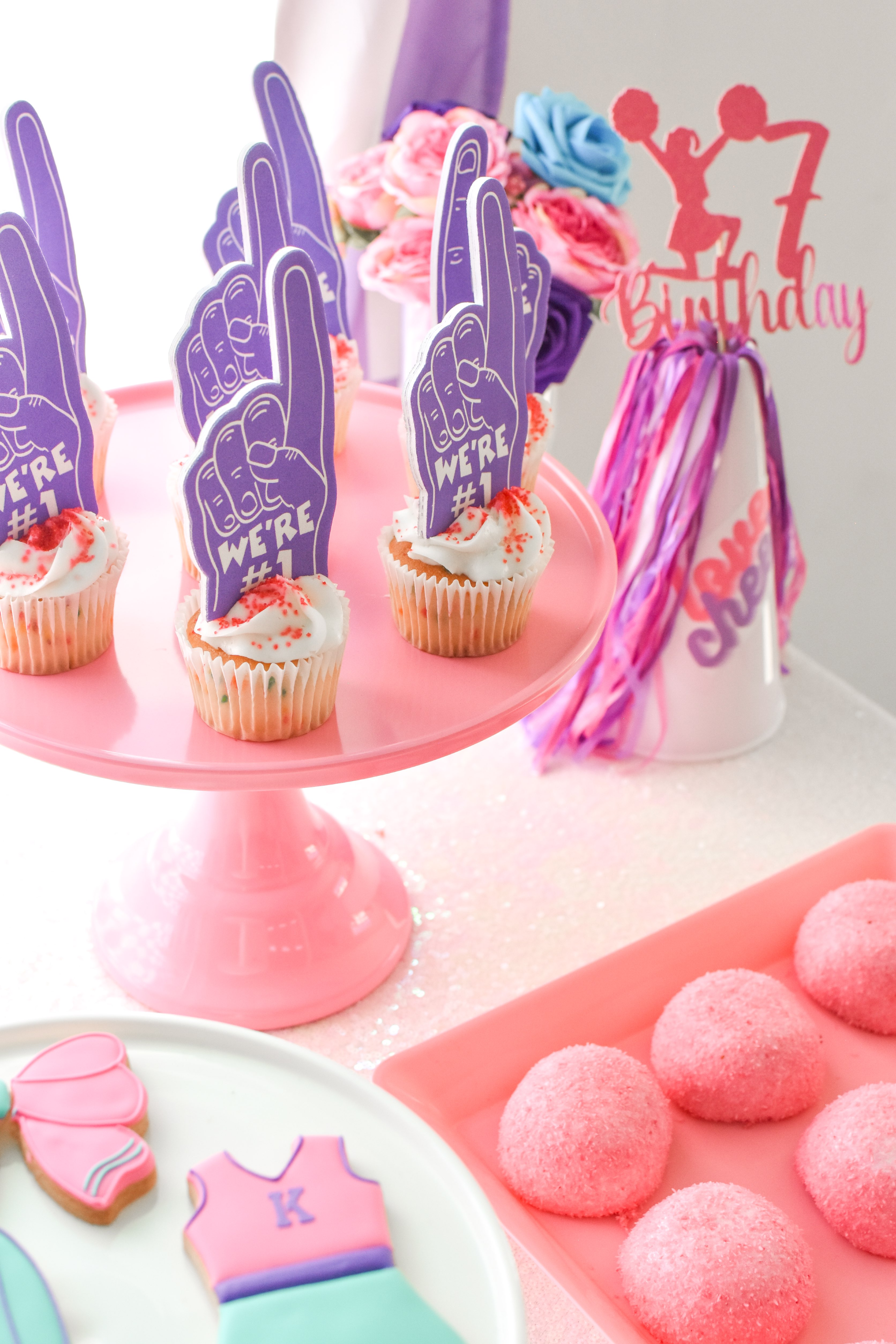 Cheerleading-Cheerleader-Cheer-Themed-Birthday-Party-by-Karas-Party-Ideas-020